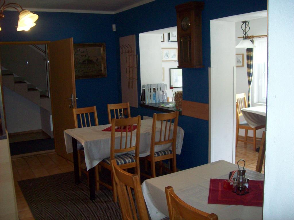 Hotel U Lip Trojanovice Frenštát pod Radhoštěm Екстериор снимка
