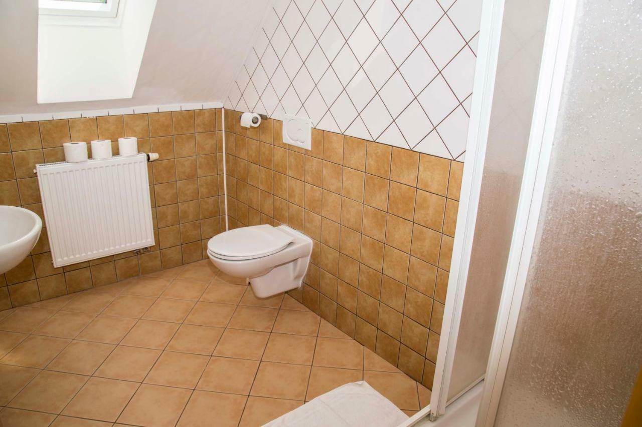 Hotel U Lip Trojanovice Frenštát pod Radhoštěm Екстериор снимка