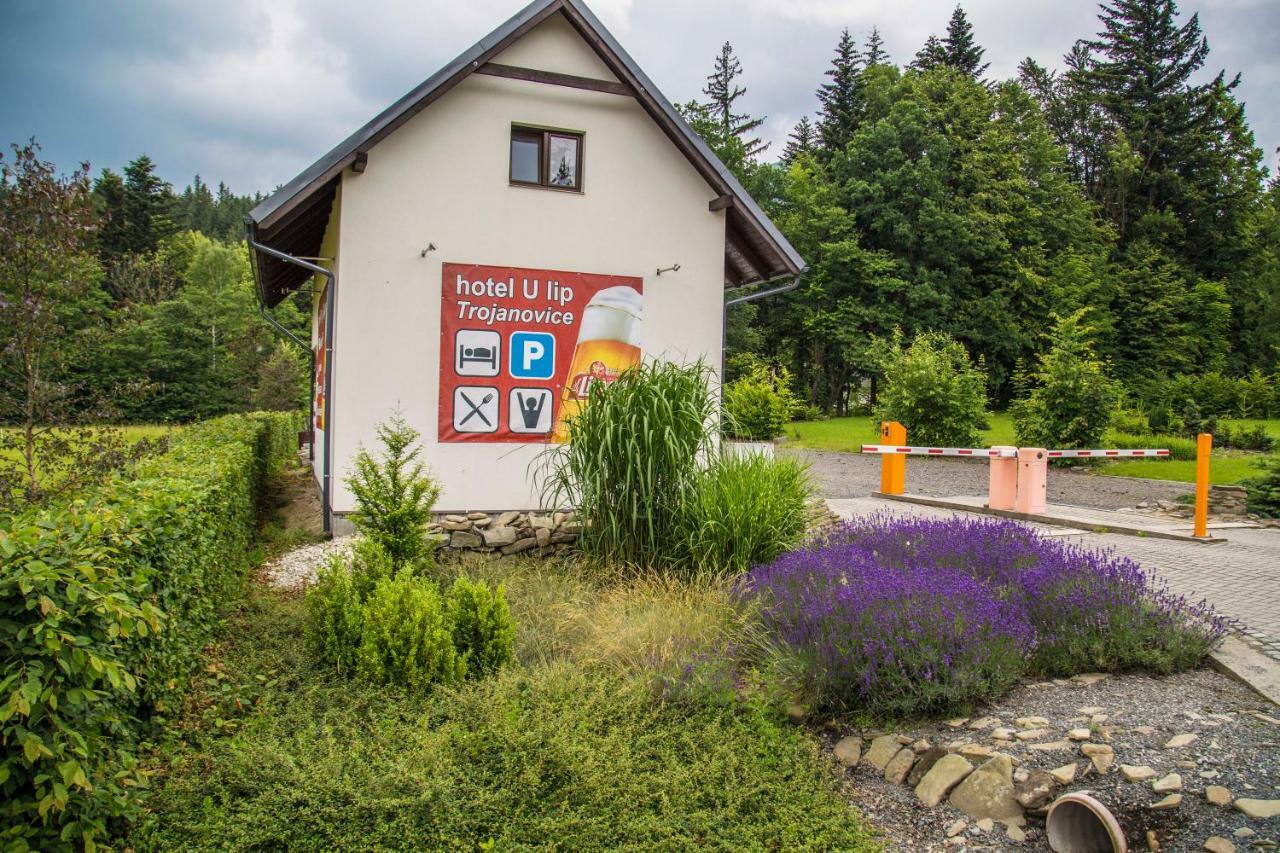 Hotel U Lip Trojanovice Frenštát pod Radhoštěm Екстериор снимка